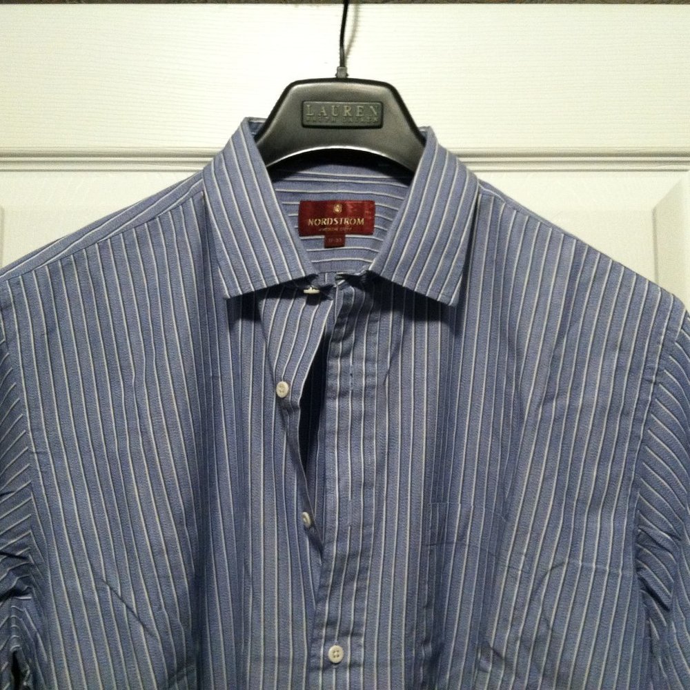 NORDSTROM MEN'S PRE-OWNED BLUE 100%COTTON DRESS SHIRT W/FRENCH CUFFS SIZE: 17-33